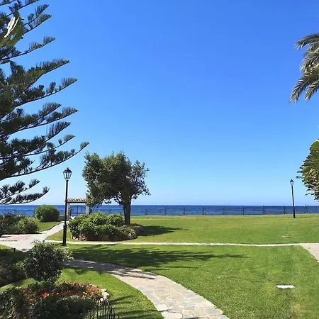 Modern With Pool On The Beachfront In By Sharingco