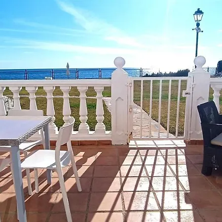 Apartment Modern With Pool On The Beachfront In By Sharingco *