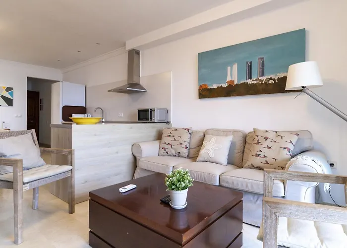 דירה Modern With Pool On The Beachfront In By Sharingco