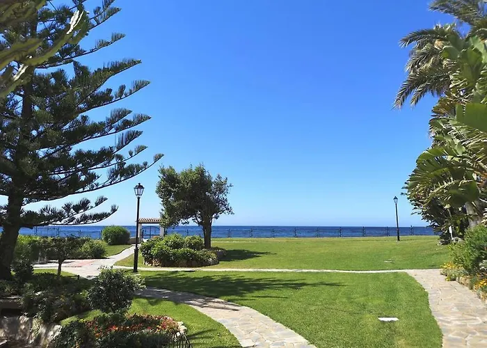 Modern With Pool On The Beachfront In By Sharingco